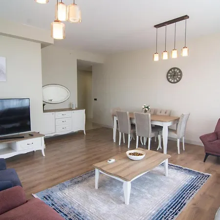 Lejlighed Charming 3bdr For A Memorable Basaksehir
