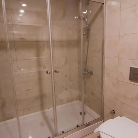 Lejlighed Charming 3bdr For A Memorable