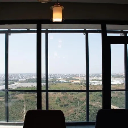 Lejlighed Charming 3bdr For A Memorable *