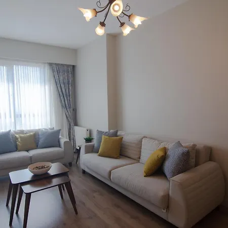 Charming 3bdr For A Memorable Lejlighed *